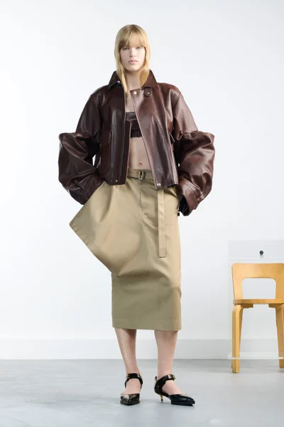 Look 19